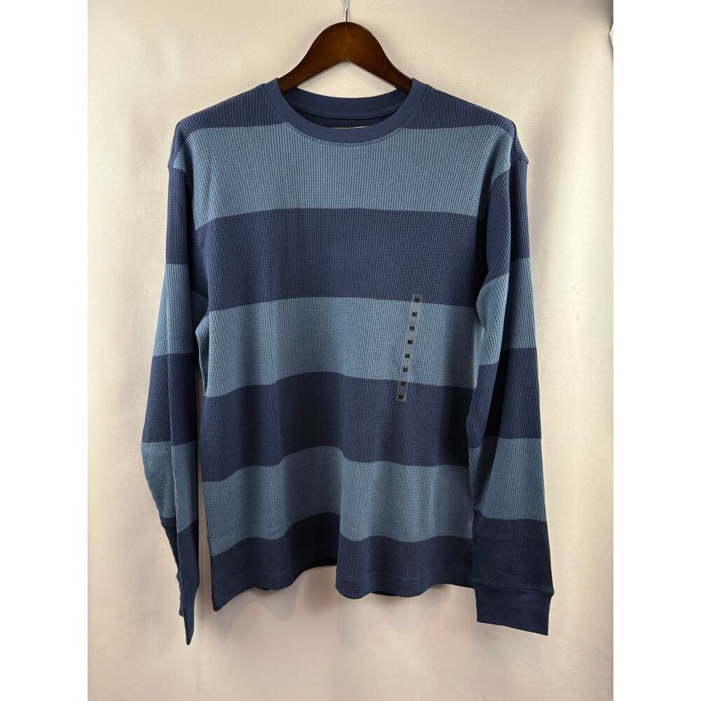 Men’s Retrofit Medium Light & Dark Blue Striped Long Sleeve Shirt